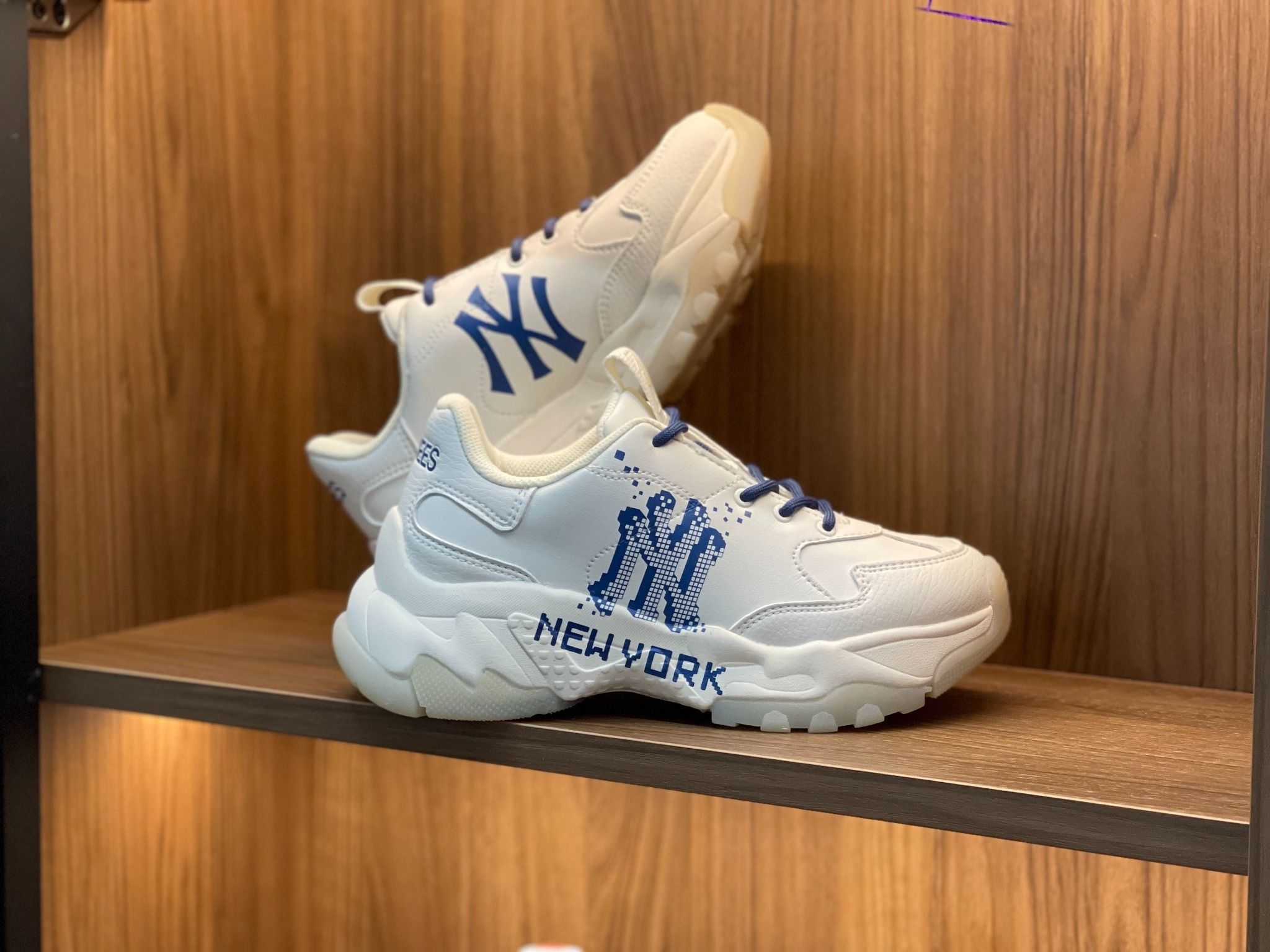 0295  GIÀY MLB CHUNKY LITE  New York Đế TRẮNGWhite10  3ASHC3S1N  MỘC  SHOES