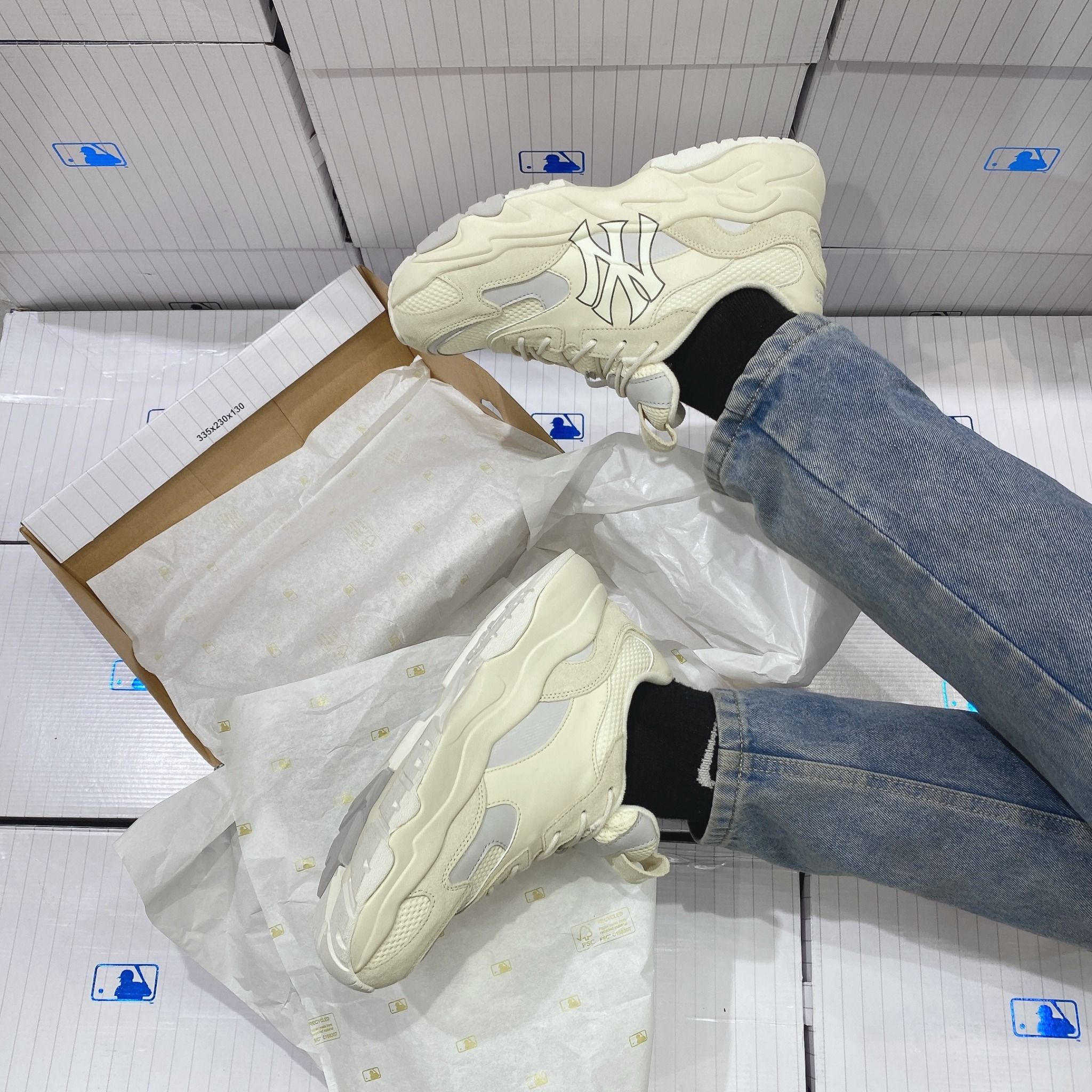  0289 - HÀNG CHÍNH HÃNG - GIÀY SNEAKER MLB CHUNKY LITE - New York màu Cream - Code: 3ASHC3S1N-50CR (4) 