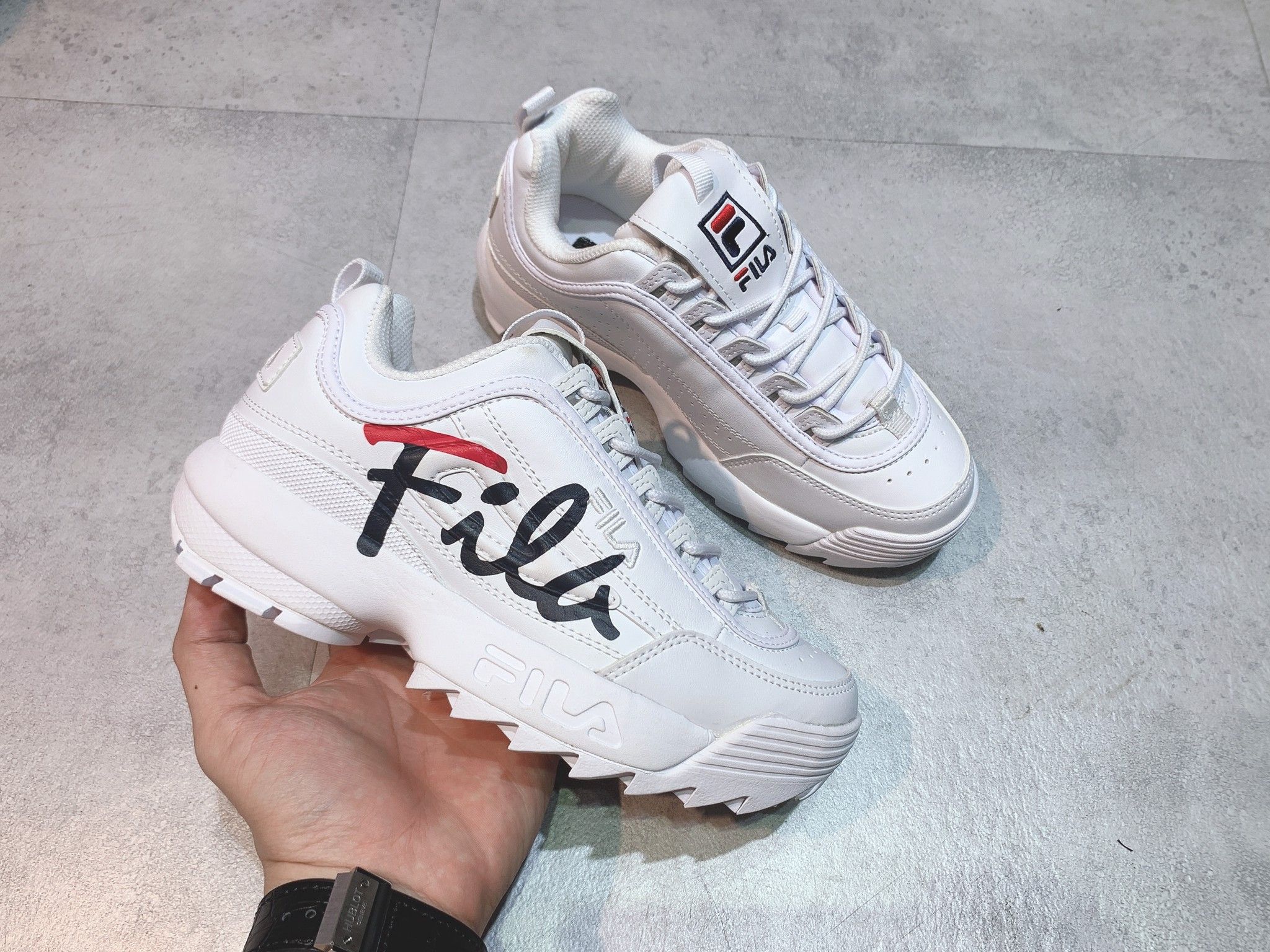  0134 - HÀNG CHÍNH HÃNG - GIÀY FILA DISRUPTOR 2 SCRIPT - *LOGO ĐẬM* - 2021** - Code: 1FM00863 121 