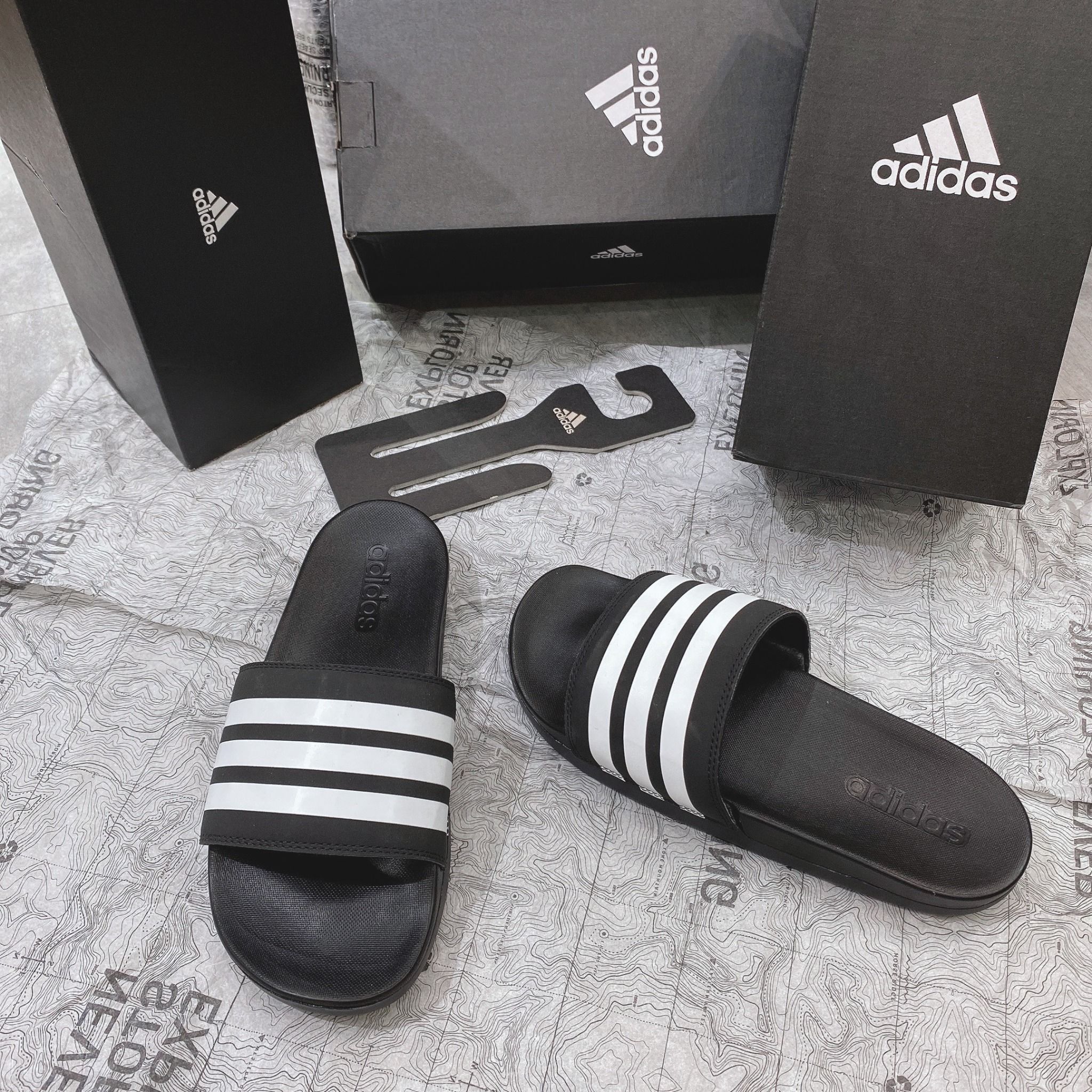  0187 - HÀNG CHÍNH HÃNG - DÉP ADIDAS CLOUDFOAM COMFORT - ĐEN SỌC TRẮNG - (6) - Code: AP9971 