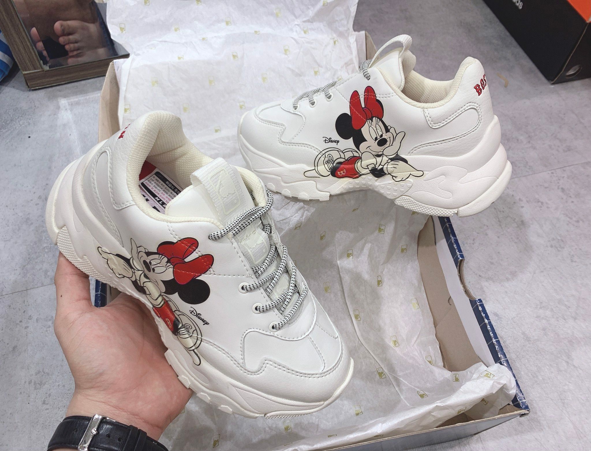  0161 - HÀNG CHÍNH HÃNG - GIÀY SNEAKER MLB CHUNKY MICKEY NẰM - MINNIE IVORY - *MICKEY LOGO* - 2021** - Code: 32SHCF011-43I 