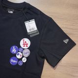  0646 - HÀNG CHÍNH HÃNG - ÁO THUN NEW ERA - NHIỀU LOGO LA ĐEN - *BLACK* - Code: 13338662 