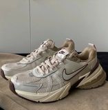  2521 - HÀNG CHÍNH HÃNG - NIKE V2K RUN - LIGHT BONE - CODE: FD0736-103 