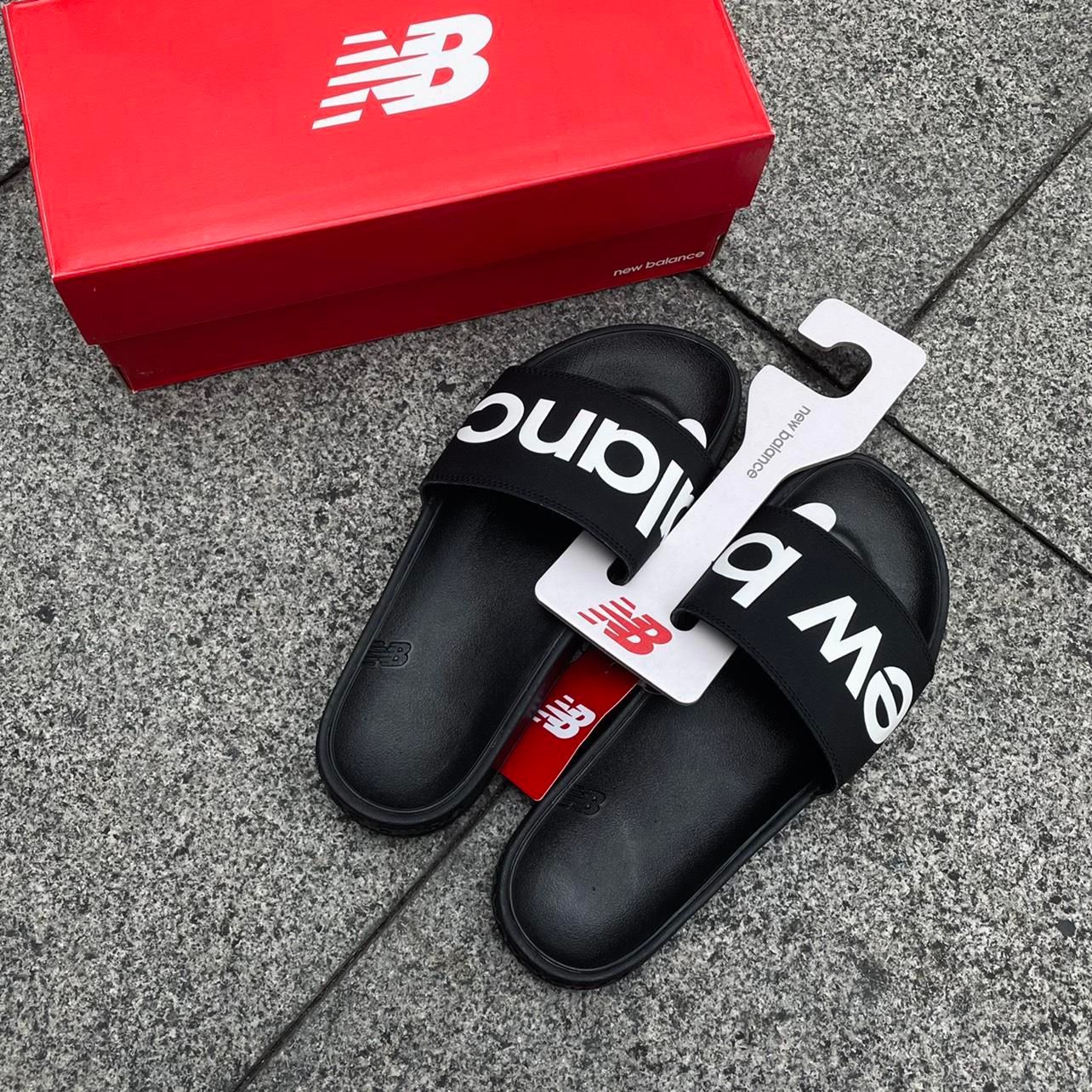  0299 - HÀNG CHÍNH HÃNG - DÉP NEW BALANCE - *BLACK* - 2022** - Code: SMF200BK 