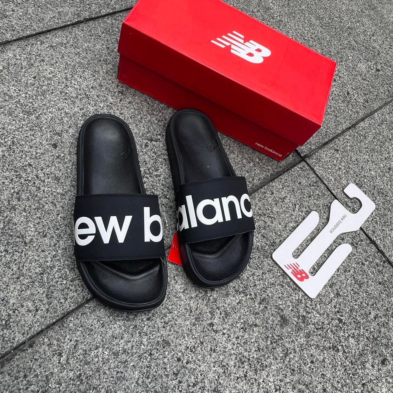  0299 - HÀNG CHÍNH HÃNG - DÉP NEW BALANCE - *BLACK* - 2022** - Code: SMF200BK 