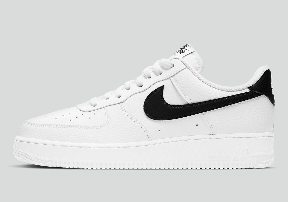  0109 - HÀNG CHÍNH HÃNG - GIÀY NIKE AIR FORCE 1 TRẮNG - SWOOSH ĐEN  - *WHITE/BLACK LOGO* - 2021** - Code: CT2302-100 