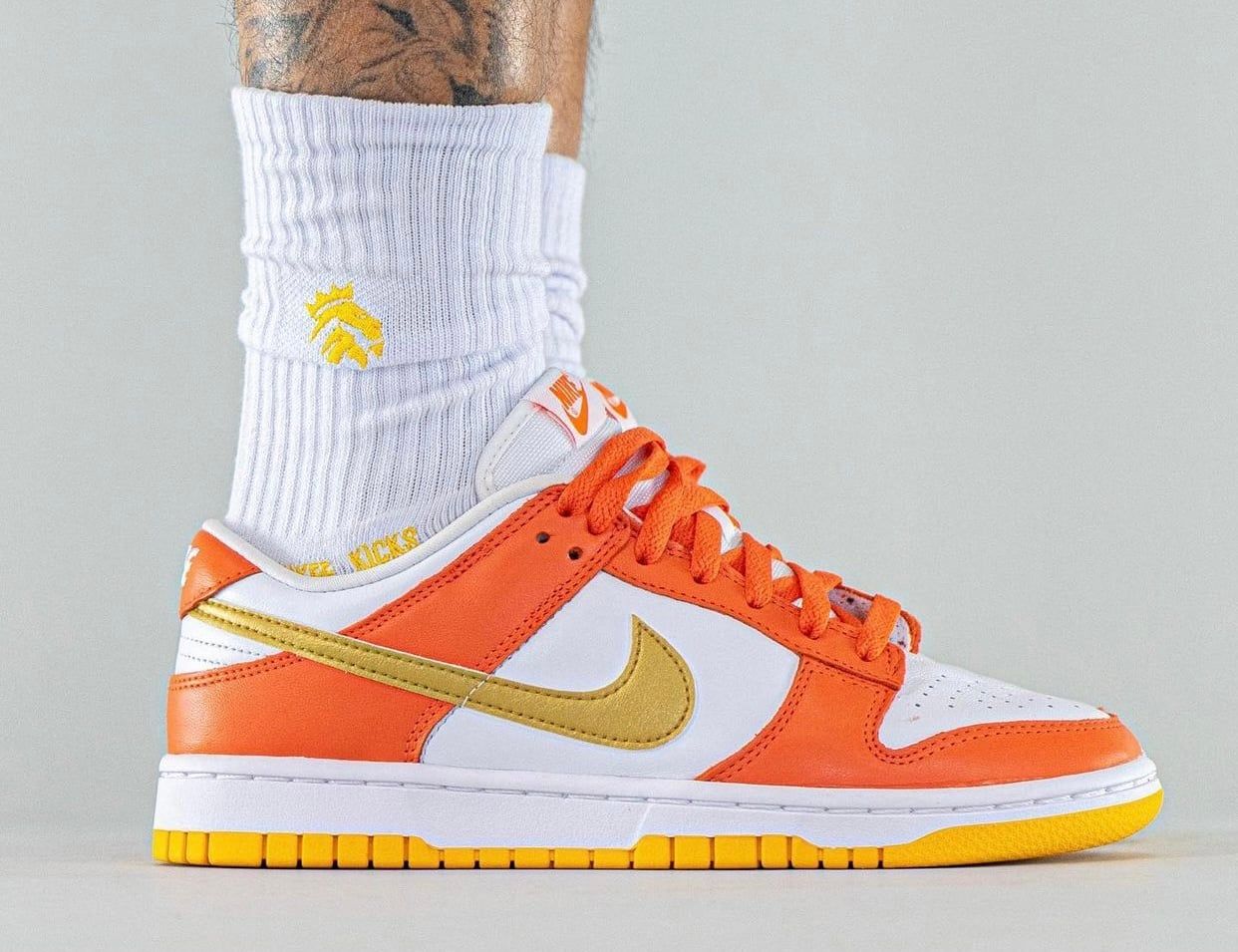  0221 - HÀNG CHÍNH HÃNG - GIÀY NIKE DUNK LOW- *Golden Orange* - 2022** - Code: (7) 