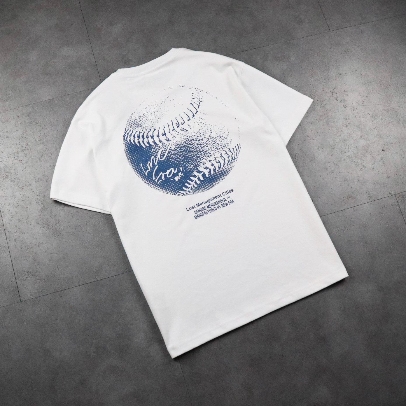  0666 - HÀNG CHÍNH HÃNG - ÁO THUN NEW ERA - QUẢ BANH TRẮNG - *WHITE* - Code: 13324489 