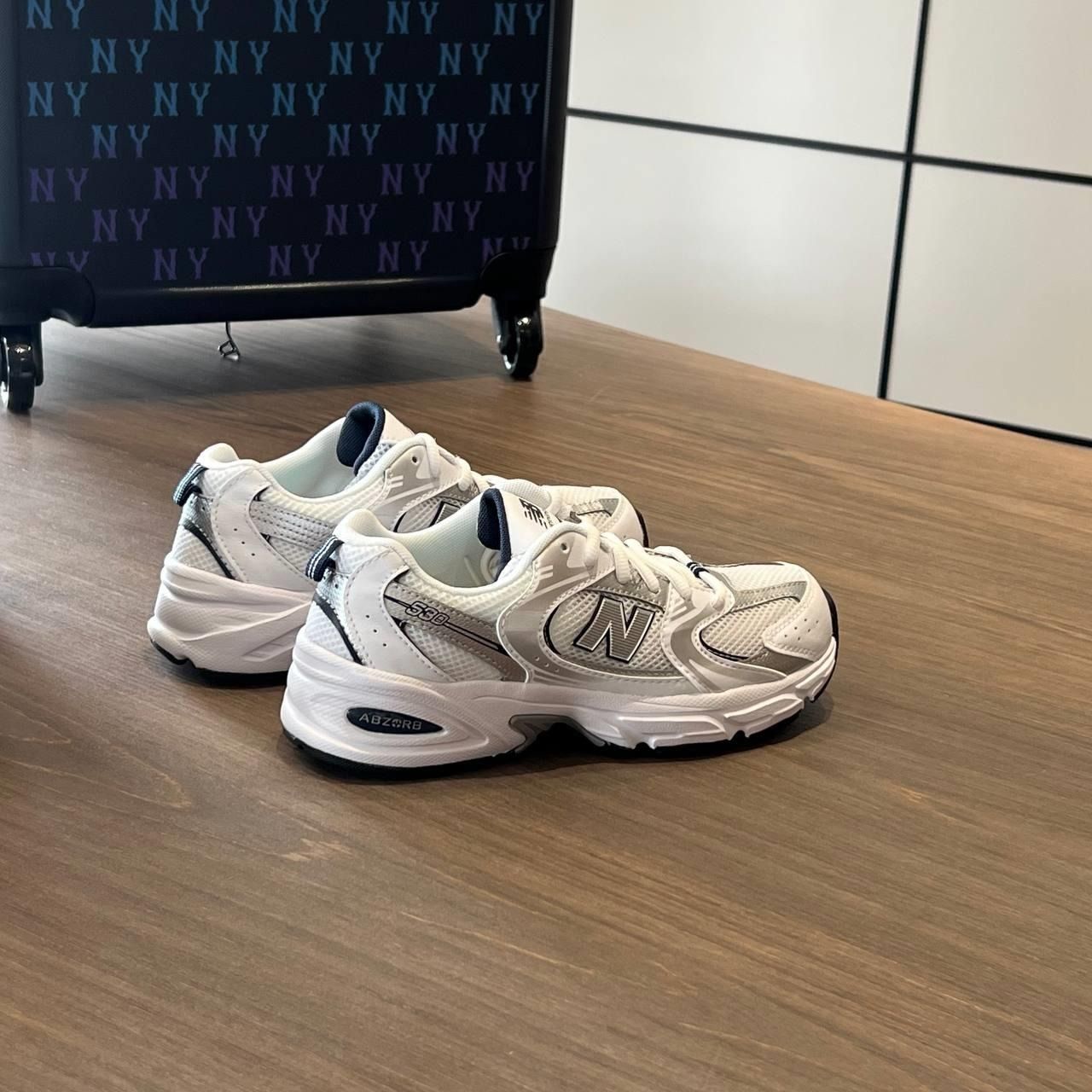  1075 - HÀNG CHÍNH HÃNG - GIÀY NEW BALANCE 530 RETRO RUNNING *NAVY* - CODE: MR530SG 