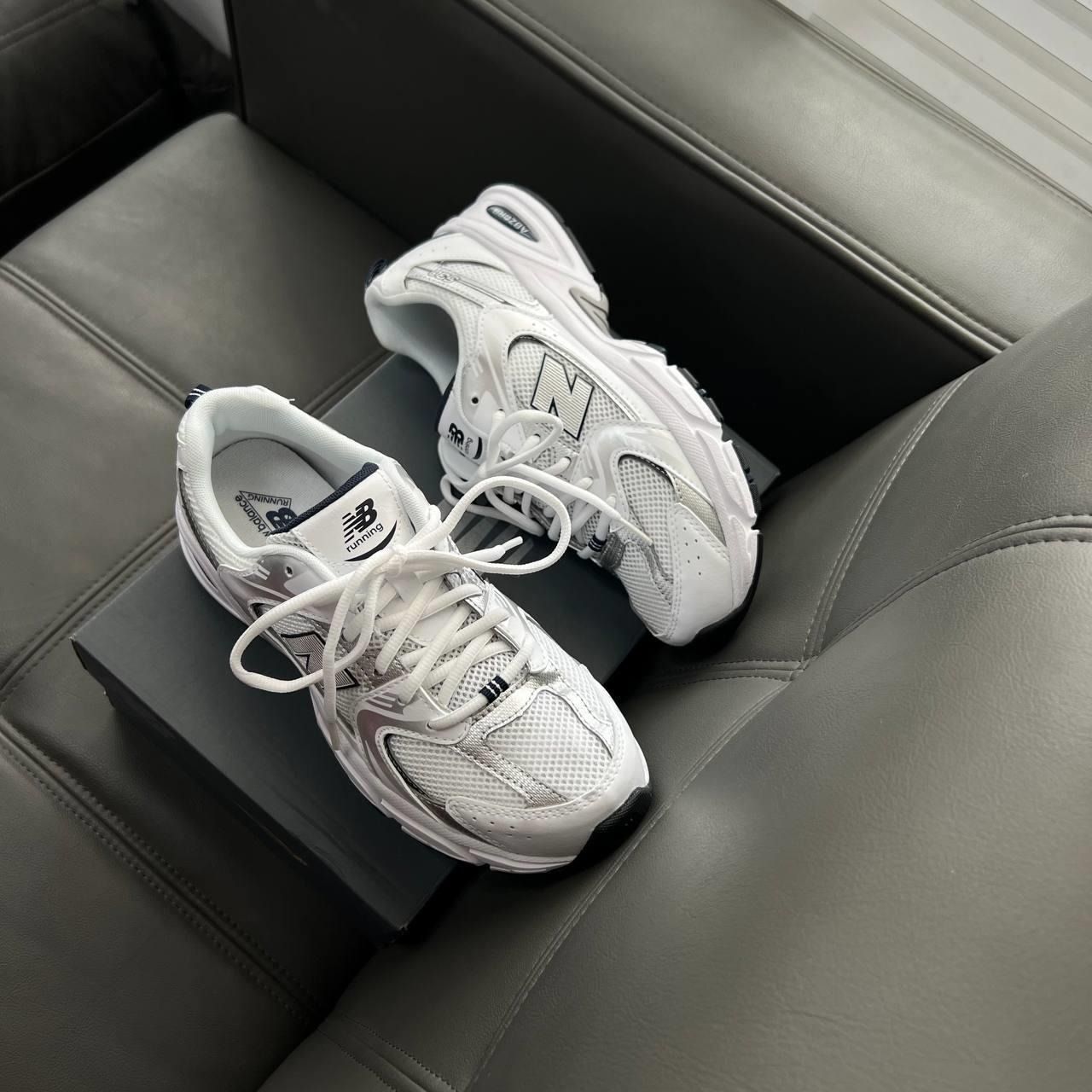  1075 - HÀNG CHÍNH HÃNG - GIÀY NEW BALANCE 530 RETRO RUNNING *NAVY* - CODE: MR530SG 