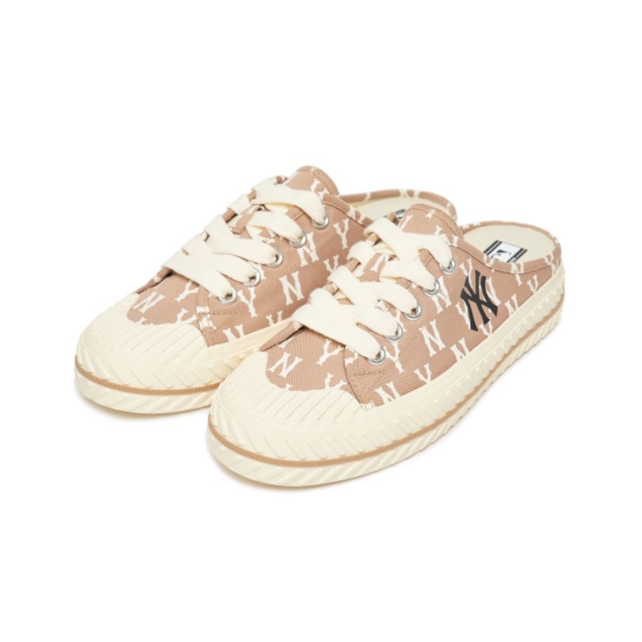  0401 - HÀNG CHÍNH HÃNG - GIÀY MLB MULE *ĐẠP GÓT* Monogram Màu Nâu CREAM  - *MONO NÂU CREAM* - 2023** - Code: 3AMUM212N-50BGD 