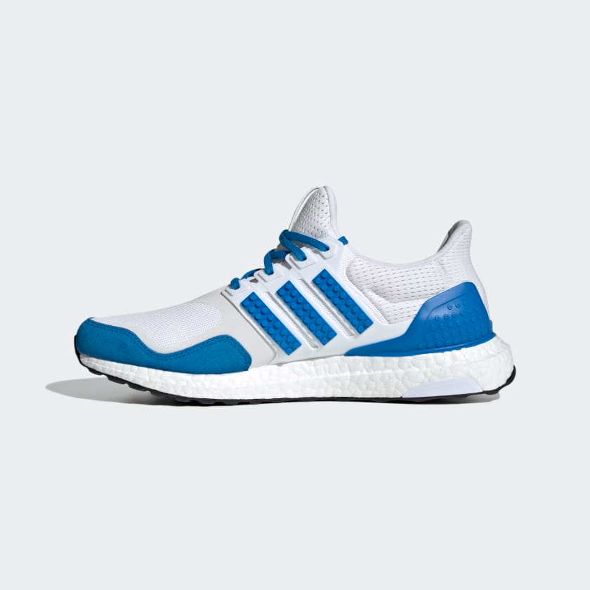  1981 - HÀNG CHÍNH HÃNG - GIÀY THỂ THAO ADIDAS ULTRABOOST DNA X LEGO® COLORS - *WHITE/BLUE* - CODE: H67952 