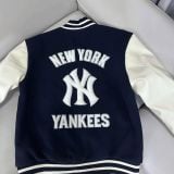  2594 - HÀNG CHÍNH HÃNG - ÁO KHOÁC NEW ERA - VARSITY - NY YANKEES NAVY - CODE: 13783959 