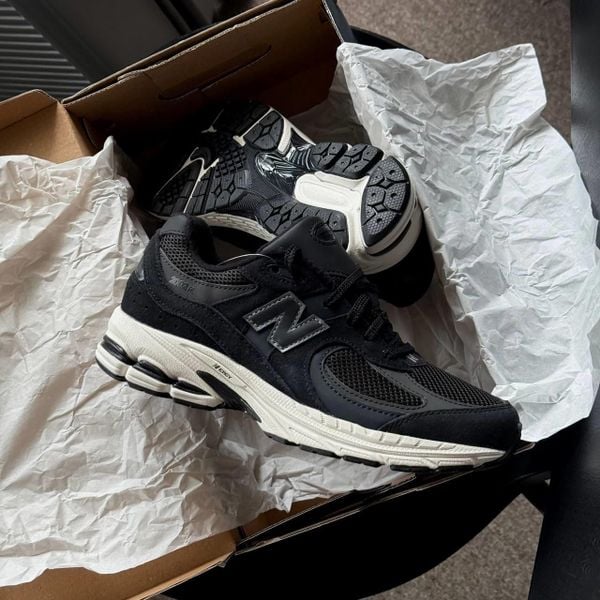  2633- HÀNG CHÍNH HÃNG - GIÀY NEW BALANCE 2002R BLACK PHANTOM - CODE: GC2002BK 