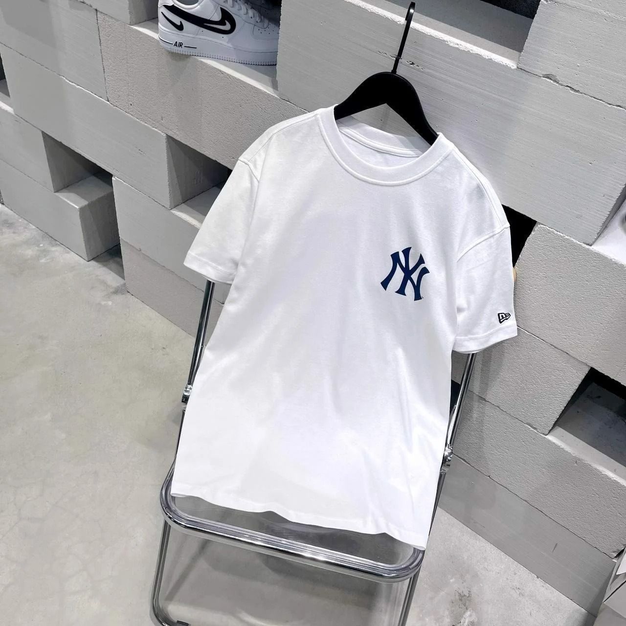  0971 - HÀNG CHÍNH HÃNG - ÁO THUN NEW ERA -  ÁO NY LOGO LY KEM [TRẮNG] - CODE: 13086606 