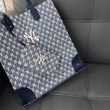  0397 - HÀNG CHÍNH HÃNG - Túi TOTE MLB họa tiết Monogram Jacquard TOTE Shopping - Xanh Navy 