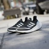  1236 - HÀNG CHÍNH HÃNG -  GIÀY ADIDAS ULTRA BOOST LIGHT - CORE BLACK  - CODE: HQ6345 