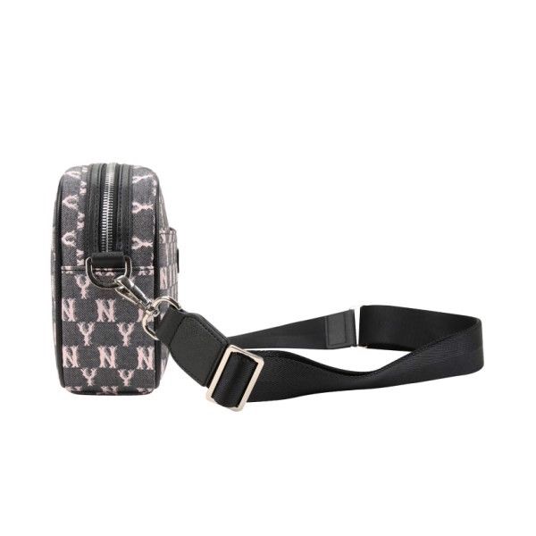  0333 - HÀNG CHÍNH HÃNG - TÚI ĐEO CHÉO MLB Jacquard Cross Bag New York Yankees MONOGRAM - *LIGHTING* - 2023** - Code: 32BGDC011-50L 