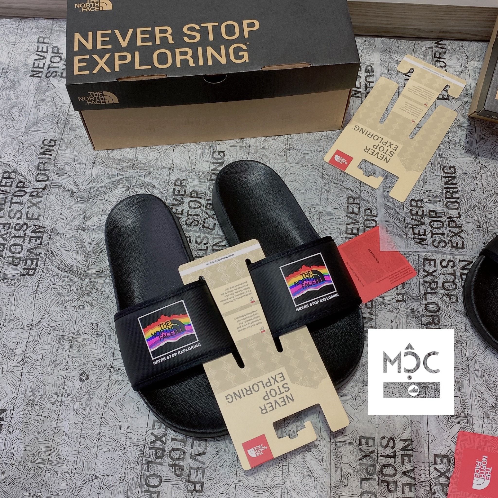  0217 - HÀNG CHÍNH HÃNG - DÉP THE NORTH FACE BASE CAMP SLIDE III - ĐEN 7 MÀU - *MULTICOLOR* - 2021** - Code: NF0A4T2RKY4 
