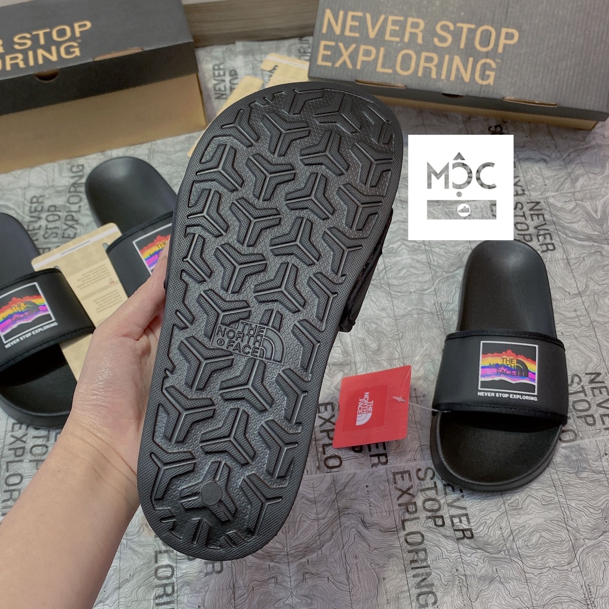  0217 - HÀNG CHÍNH HÃNG - DÉP THE NORTH FACE BASE CAMP SLIDE III - ĐEN 7 MÀU - *MULTICOLOR* - 2021** - Code: NF0A4T2RKY4 