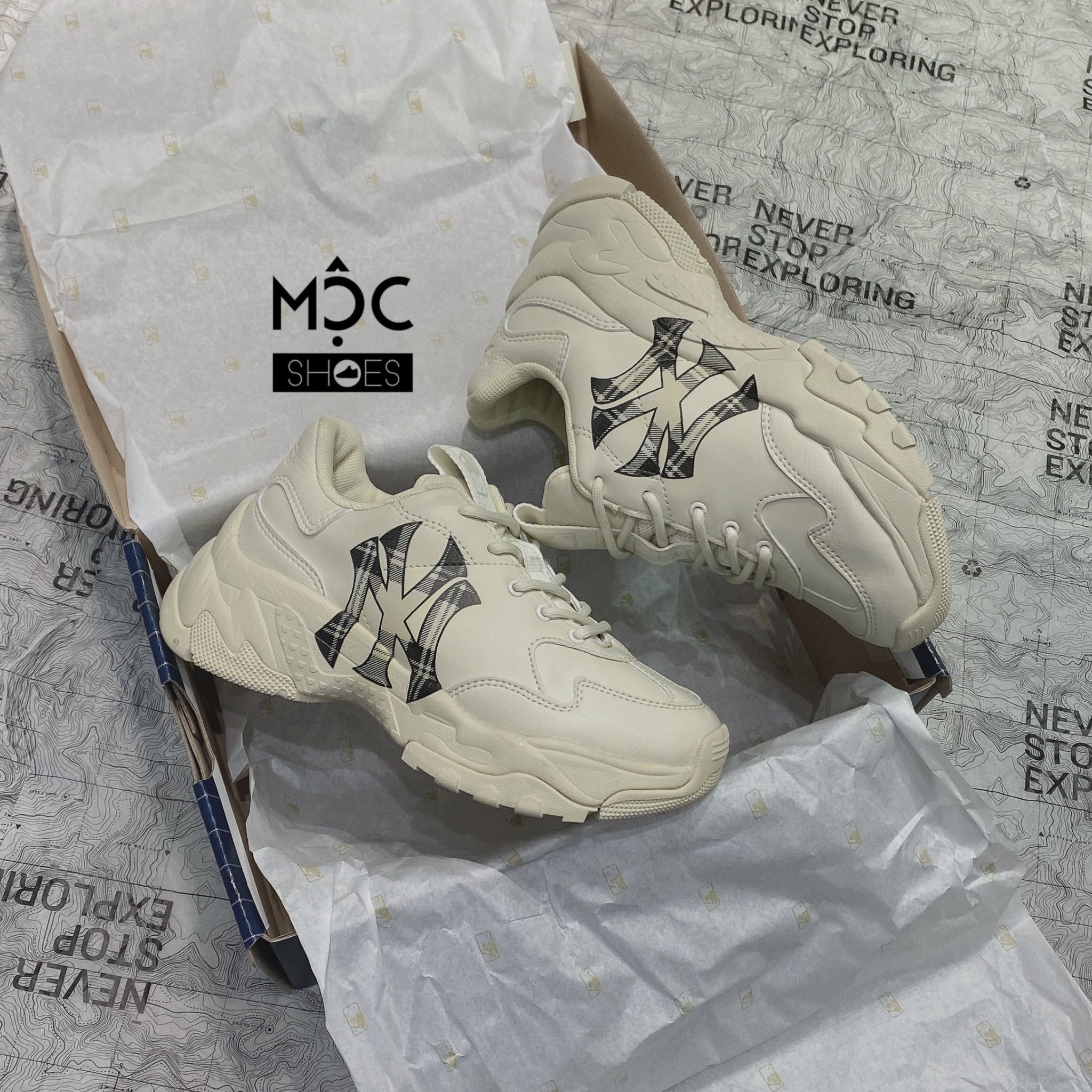 0845 HÀNG CHÍNH HÃNG GIÀY MLB CHUNKY LINER MID MONOGRAM LA MÀU XAN MỘC SHOES #41 0845 HÀNG CHÍNH HÃNG GIÀY MLB CHUNKY LINER MID MONOGRAM LA MÀU XAN MỘC SHOES