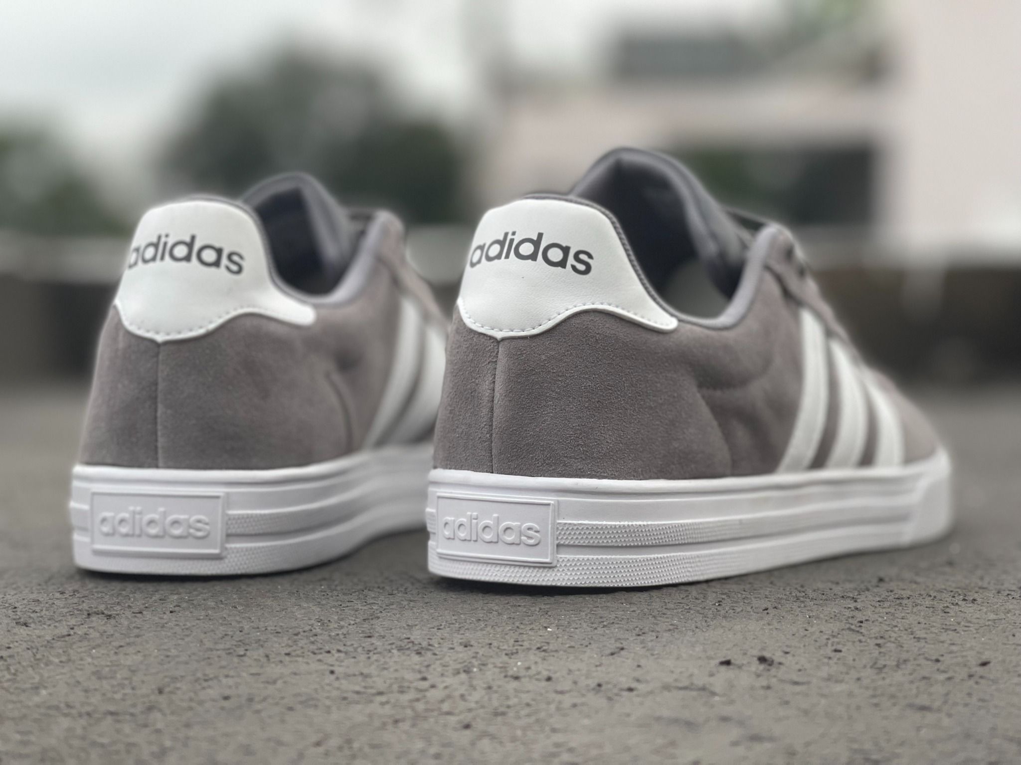  0233 - HÀNG CHÍNH HÃNG - GIÀY ADIDASA DAILY 2.0 - XÁM SỌC TRẮNG- *3 SỌC TRẮNG* - 2022** - Code: DB0156 