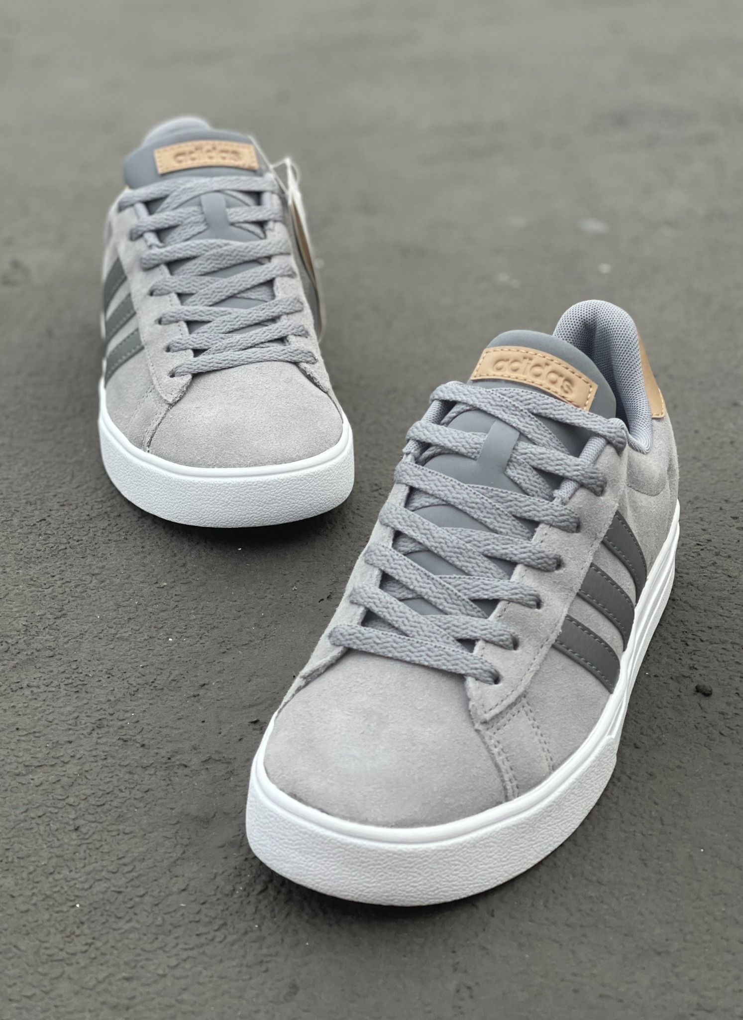 0232 - HÀNG HÃNG - GIÀY ADIDASA DAILY 2.0 - XÁM *GREY* - 2022* – MỘC SHOES