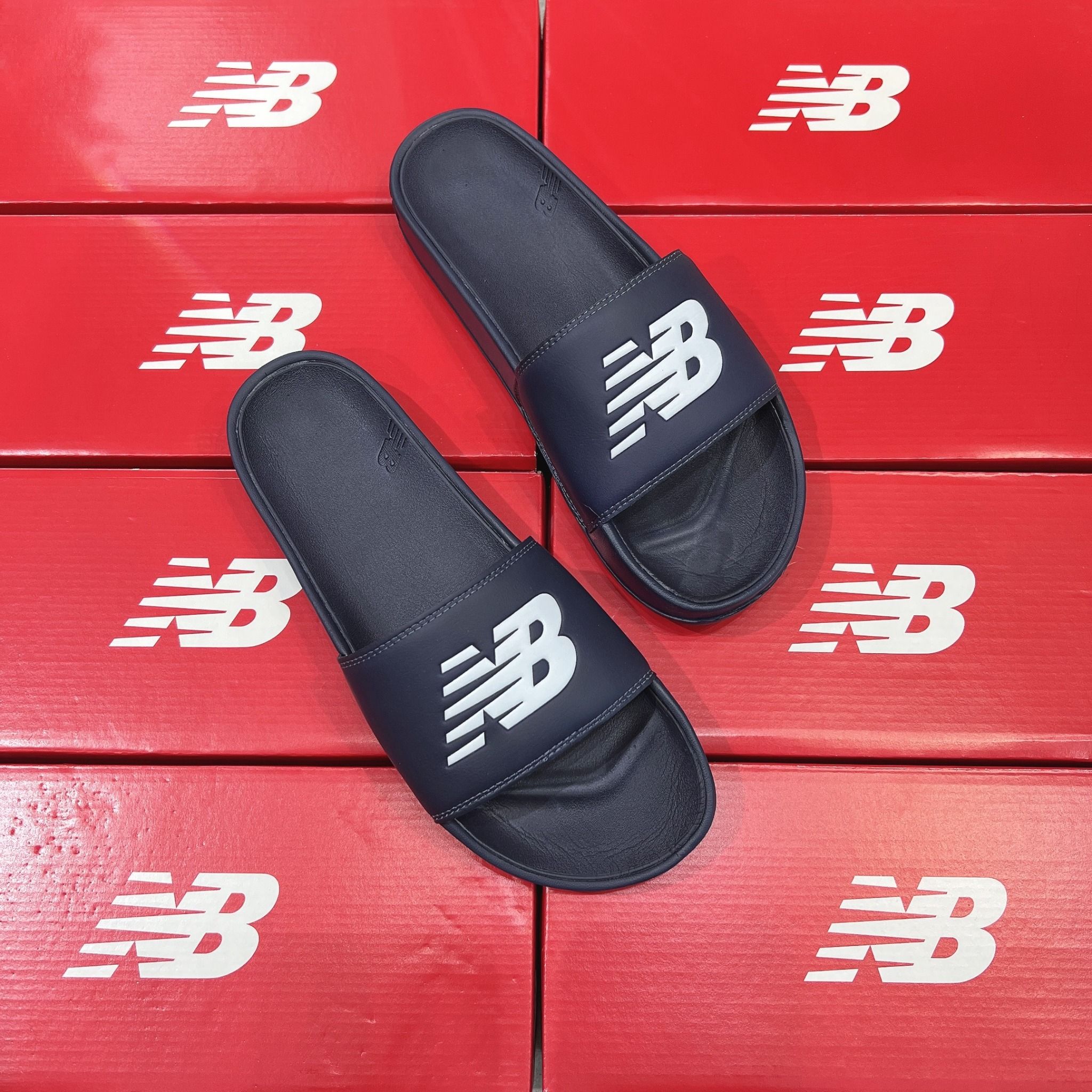  0300 - HÀNG CHÍNH HÃNG - DÉP NEW BALANCE - *NAVY* - 2022** - Code: SMF200N1 