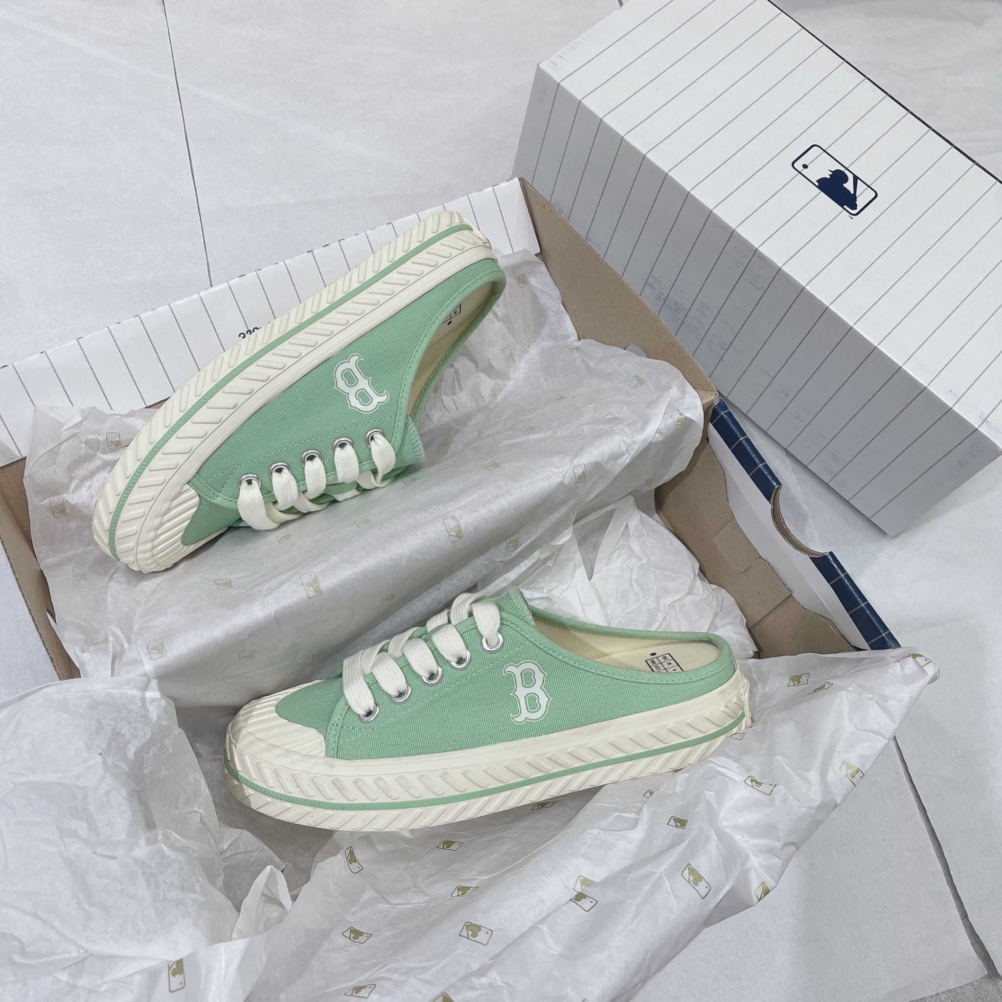  0313 - HÀNG CHÍNH HÃNG - GIÀY MLB MULE *ĐẠP GÓT* - *XANH LÁ / MINT* - 2022** 