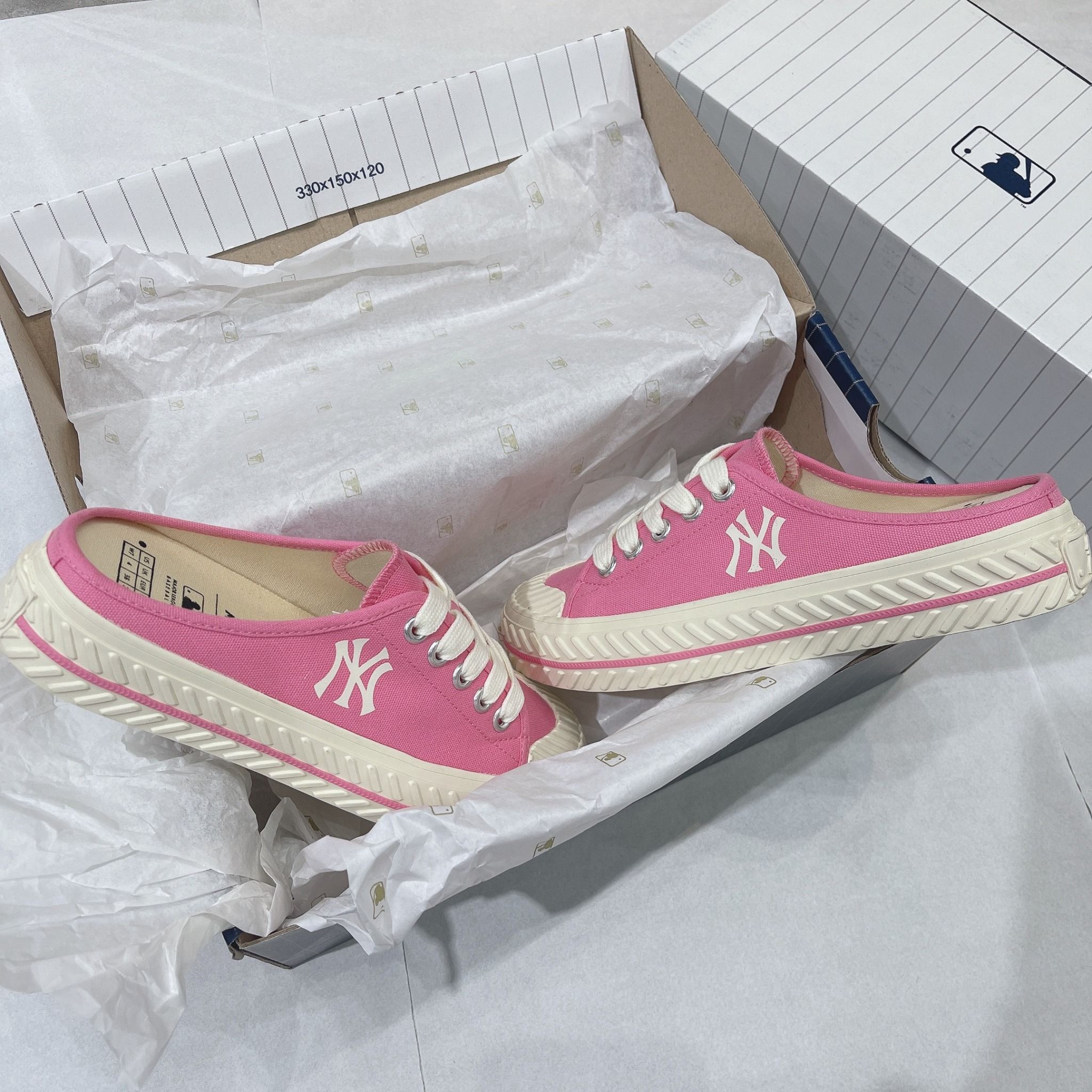  0312 - HÀNG CHÍNH HÃNG - GIÀY MLB MULE *ĐẠP GÓT* - *HỒNG/PINK* - 2022** 