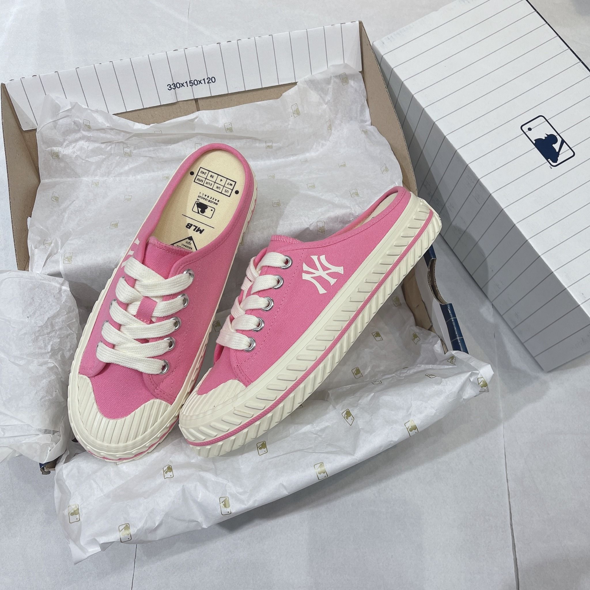  0312 - HÀNG CHÍNH HÃNG - GIÀY MLB MULE *ĐẠP GÓT* - *HỒNG/PINK* - 2022** 