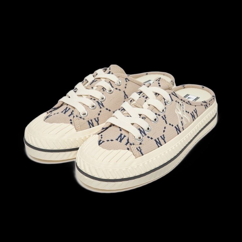  0331 - HÀNG CHÍNH HÃNG - GIÀY MULE *ĐẠP GÓT* Dia Monogram Màu TAN  - *MONO TAN* - 2023** - Code: 3AMUMDA2N-50BGS 