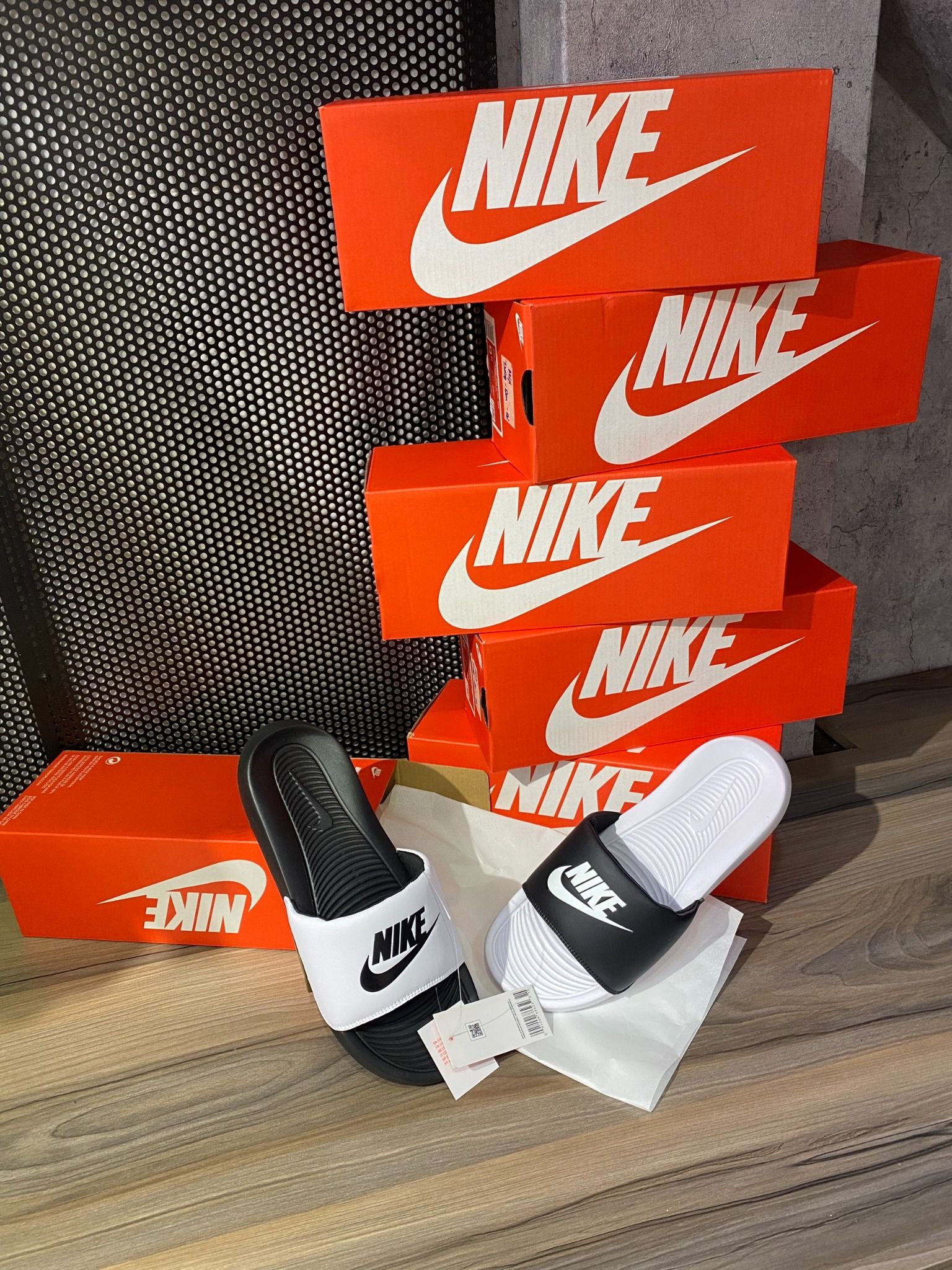  0346 - HÀNG CHÍNH HÃNG - Dép NIKE Victori One Slide - Mix Trắng Đen 