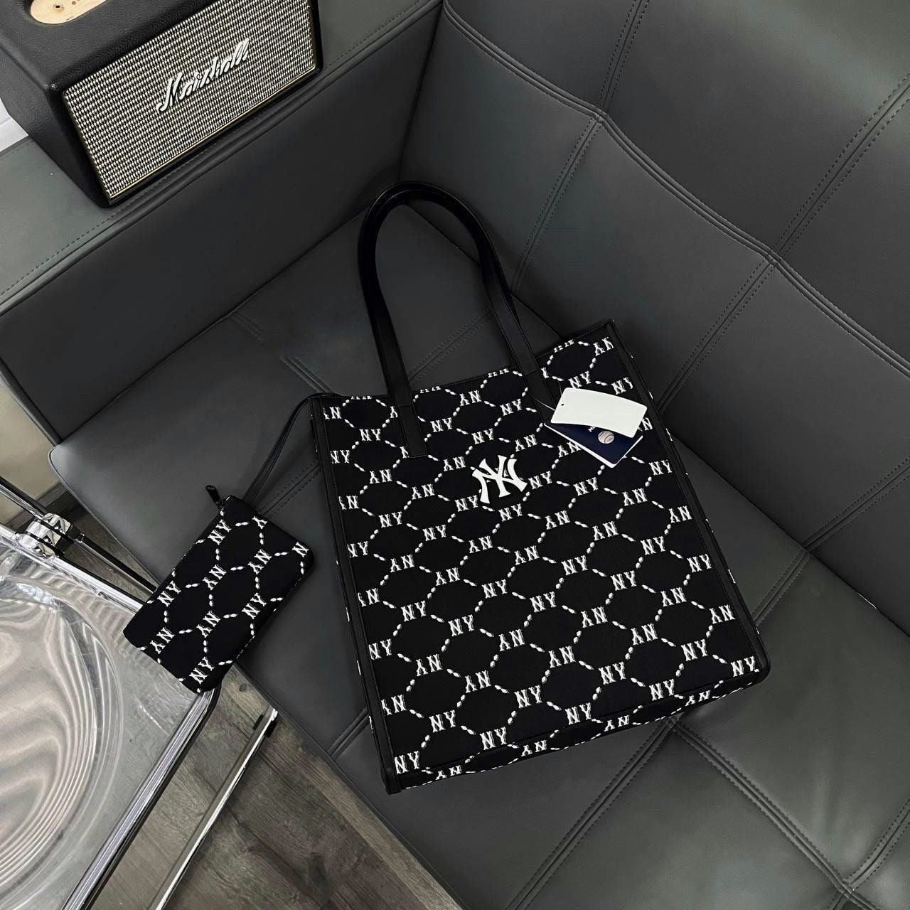  0437 - HÀNG CHÍNH HÃNG - Túi TOTE MLB họa tiết Monogram Shopping - *ĐEN DENIM* - Code: 3AORM012N-50BKS 