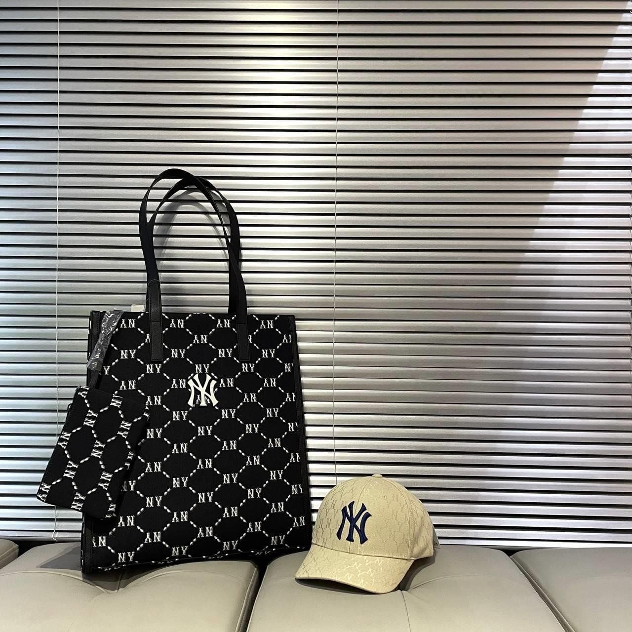  0437 - HÀNG CHÍNH HÃNG - Túi TOTE MLB họa tiết Monogram Shopping - *ĐEN DENIM* - Code: 3AORM012N-50BKS 