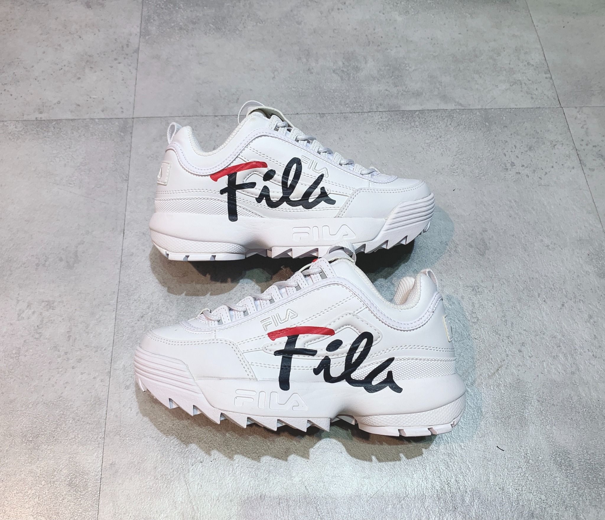  0446 - HÀNG CHÍNH HÃNG - GIÀY FILA DISRUPTOR 2 SCRIPT - *LOGO ĐẬM* - Code: 1FM00863 121 