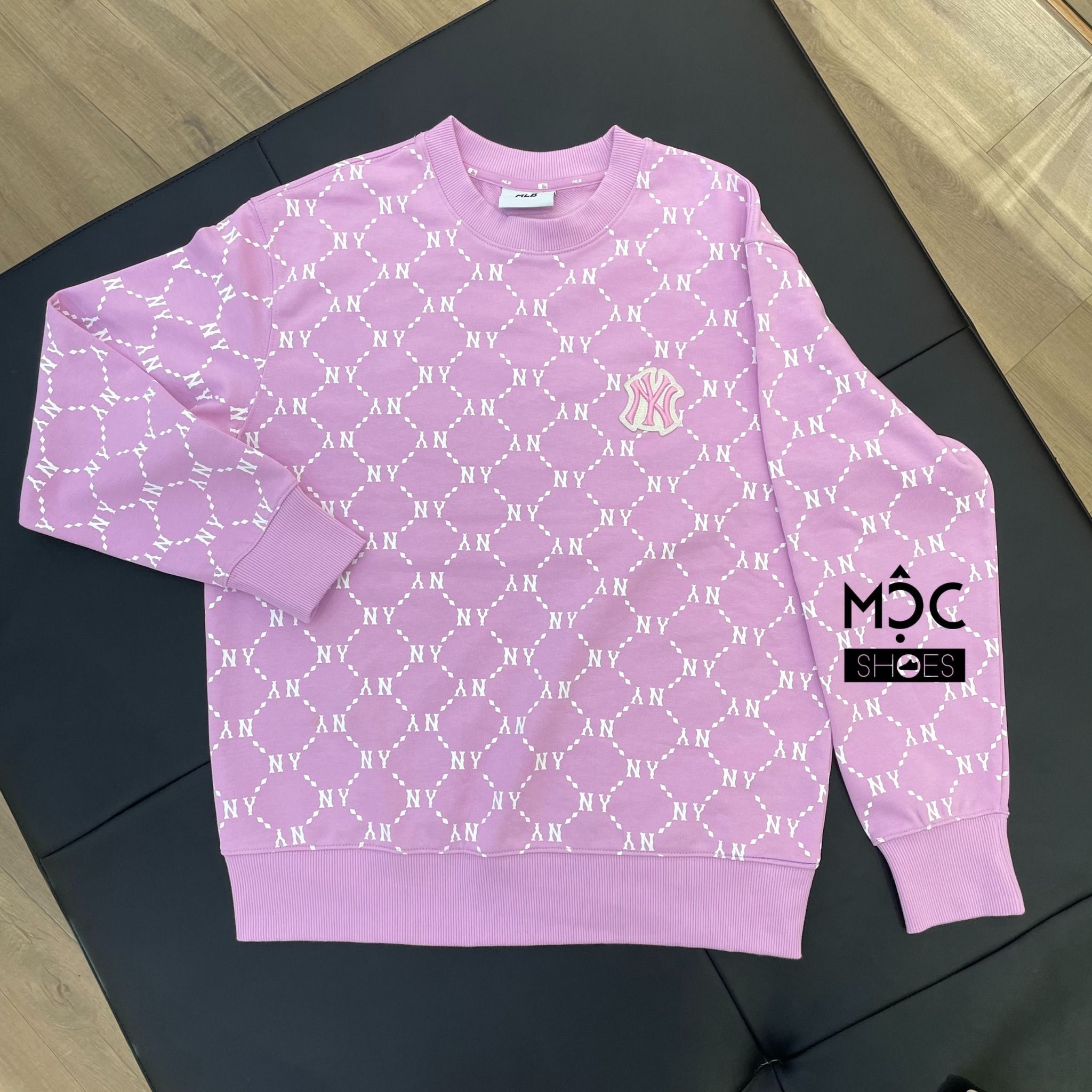  0456 - HÀNG CHÍNH HÃNG - ÁO Sweater MLB Monogram Diamond All Over Fit SweatShirt --- Màu BLACK --- *Authentic* 