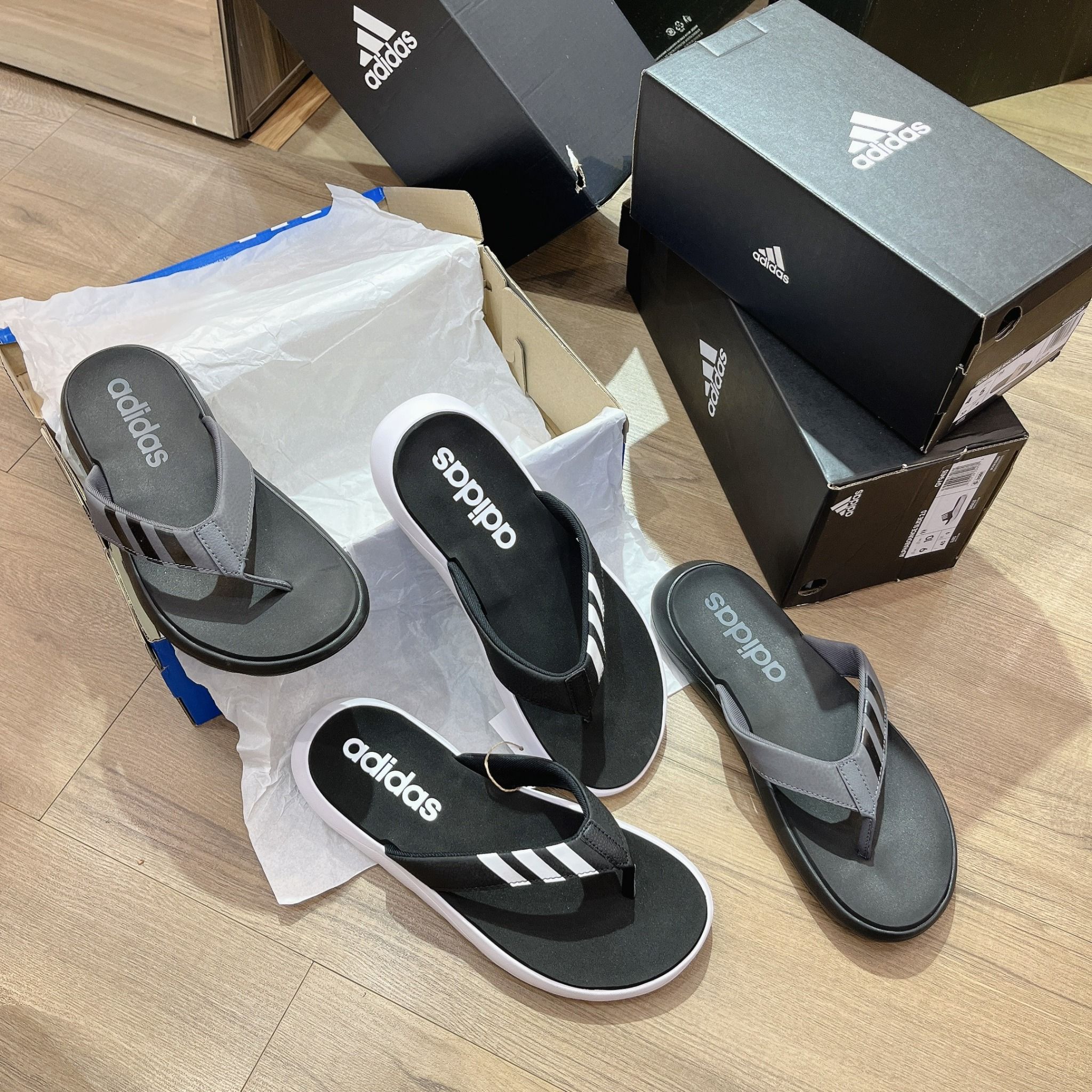  0475 - HÀNG CHÍNH HÃNG - DÉP XỎ NGÓN ADIDAS COMFORT ĐEN TRẮNG - CODE: EG2069 