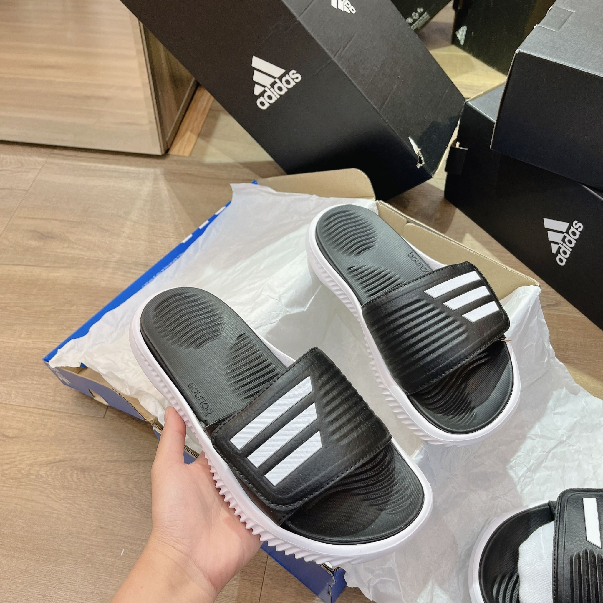  0479 - HÀNG CHÍNH HÃNG - DÉP QUAI NGANG ADIDAS ALPHA BOUNCE 2.0 CORE BLACK - CODE: GY9415 