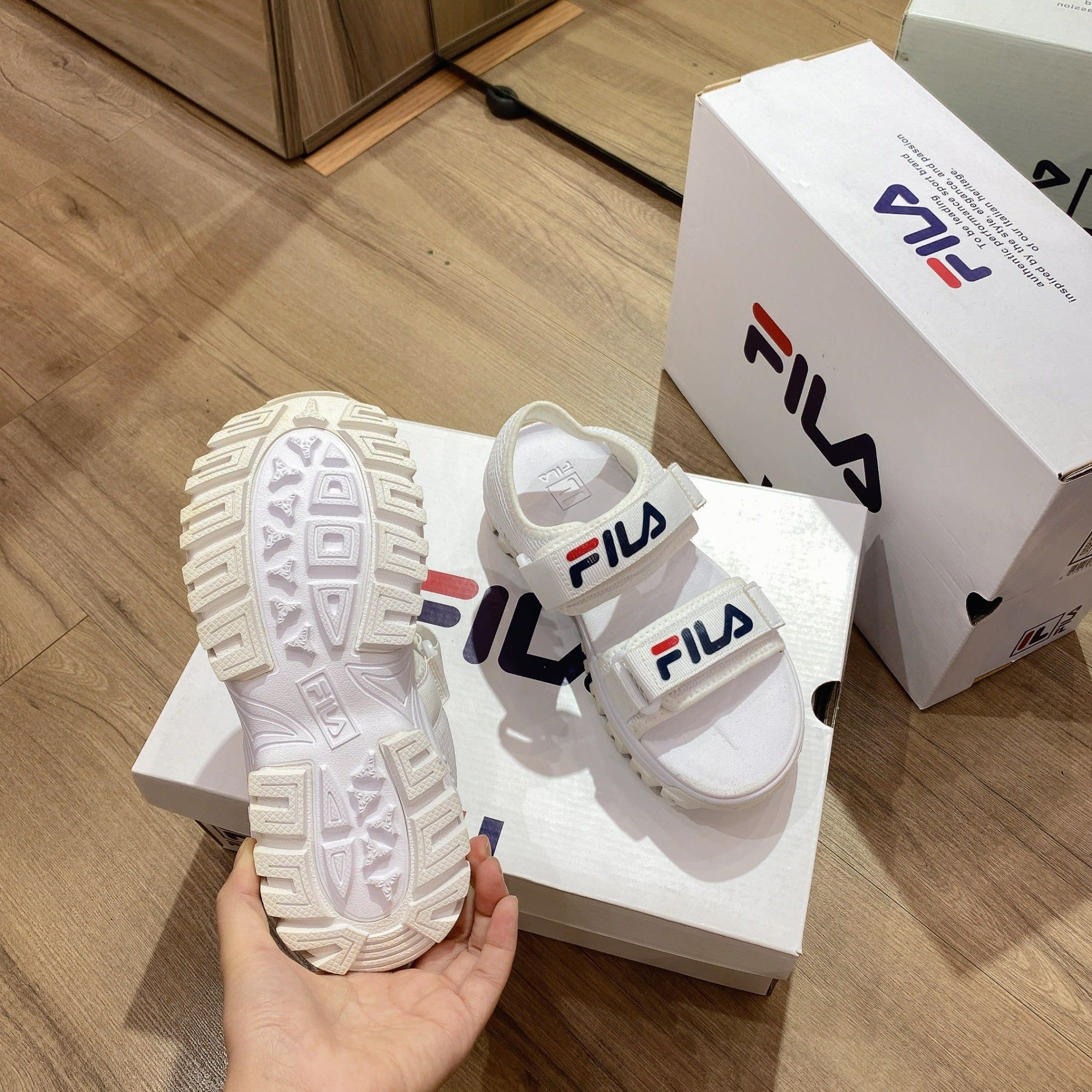  0493 - HÀNG CHÍNH HÃNG - GIÀY SANDAL FILA - MÀU *WHITE/TRĂNG* - CODE: 1SM00734 