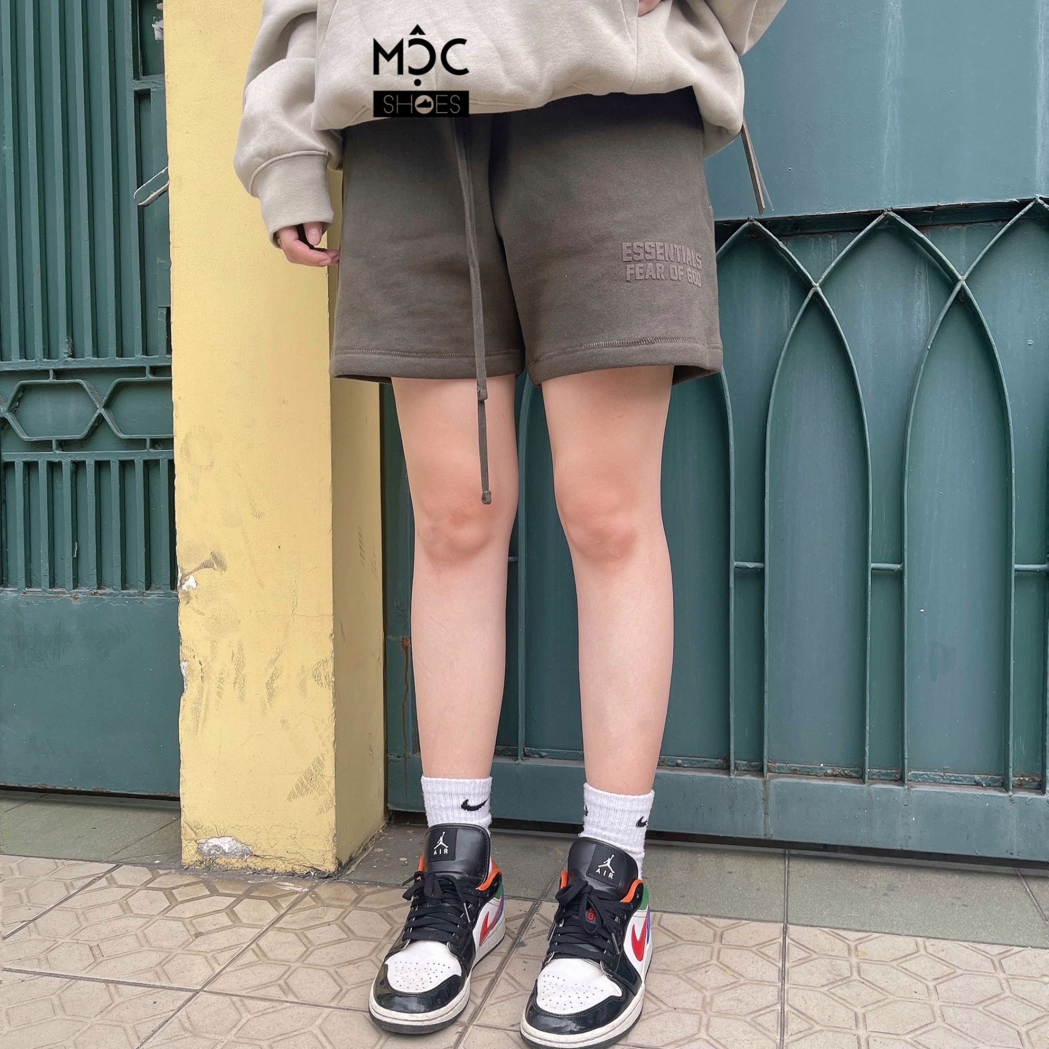  0515 - HÀNG CHÍNH HÃNG - QUẦN ĐÙI SHORT FEAR OF GOD ESSENTIAL SS22 MÀU XANH RÊU - *DARK GREEN* 