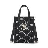  0526 - HÀNG CHÍNH HÃNG - TÚI MLB SMALL TOTE HANDPHONE DIA MONOGRAM JACQUARD NEW YORK YANKEES - CODE: 3ACRH102N-50BKS 