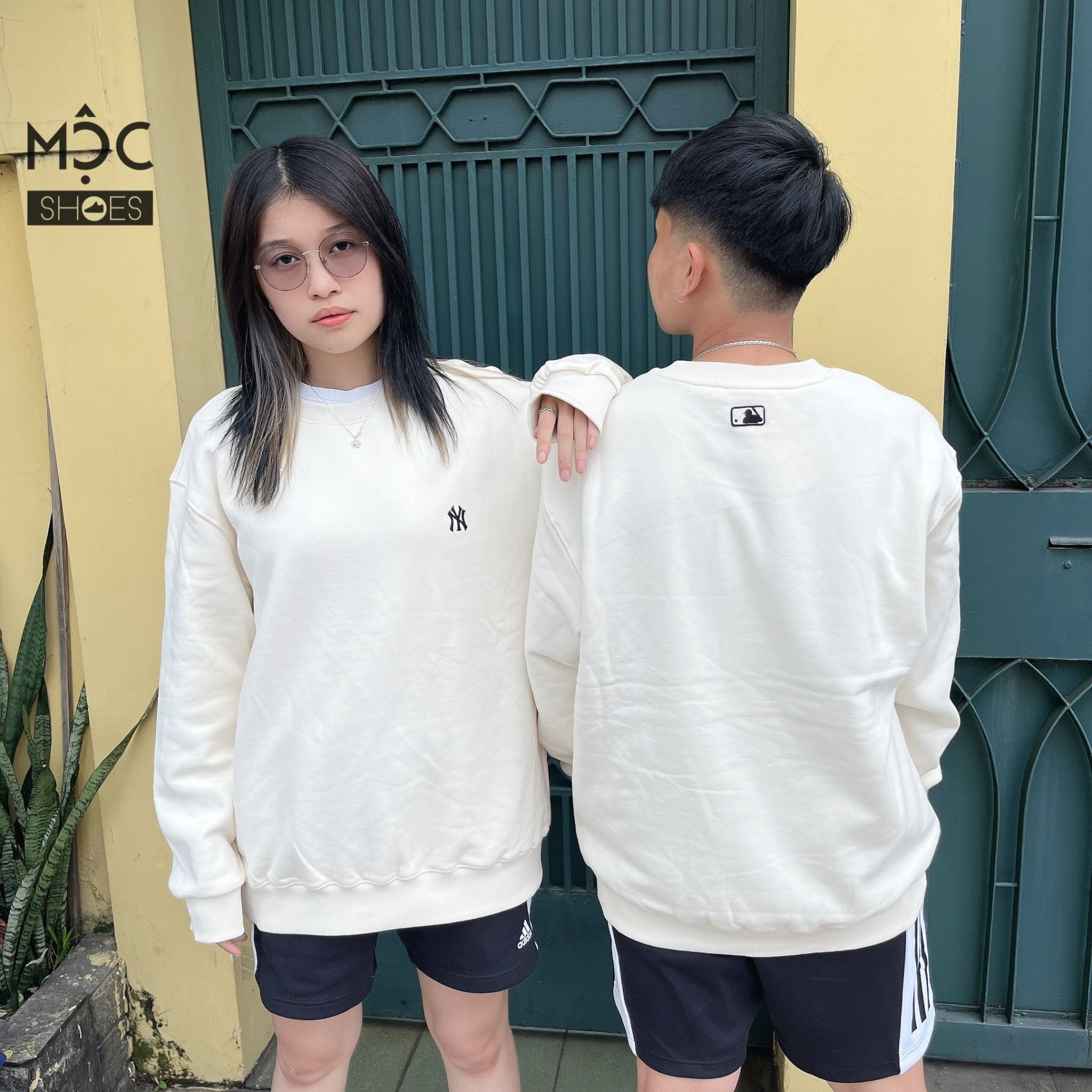  0554 - HÀNG CHÍNH HÃNG - ÁO SWEATER MLB NEW YORK YANKEES LOGO BASIC NY MÀU TRẮNG KEM - *CREAM* - CODE: 3AMTB0616 - 50CRS 