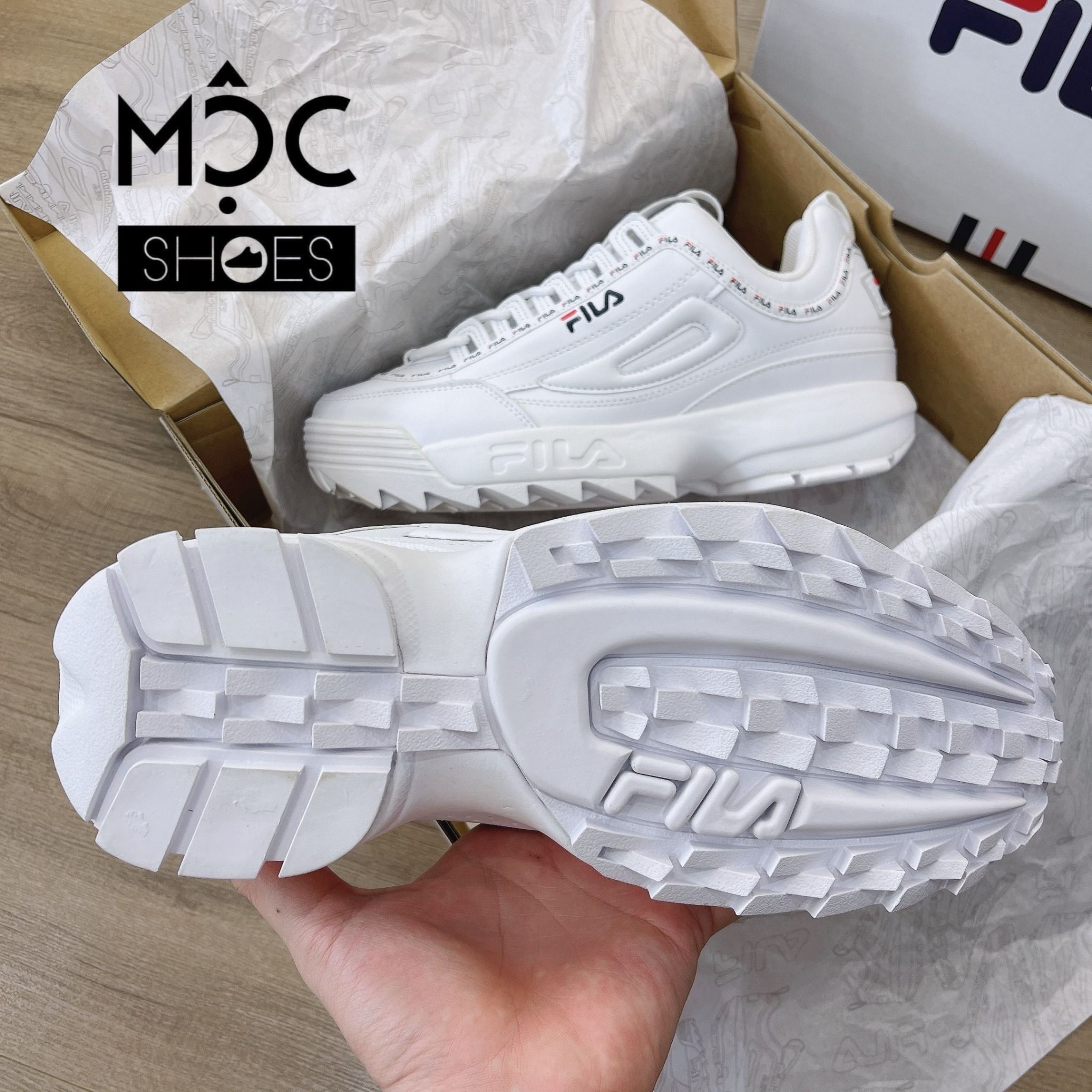 Fila disruptor 2 tape hot sale