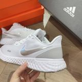  0585 - HÀNG CHÍNH HÃNG - GIÀY NIKE RUNNING REVOLUTION 5 MÀU TRẮNG BẠC - *WHITE/SILVER* - CODE: BQ3207 100 