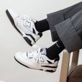  0594 - HÀNG CHÍNH HÃNG - GIÀY NEW BALANCE 550 MÀU OFFWHITE TRẮNG ĐEN - *WHITE/BLACK* - CODE: BB550HA1 