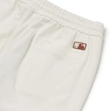  0655 - HÀNG CHÍNH HÃNG - QUẦN THỂ THAO JOGGER MLB BASIC LOGO NY MÀU TRẮNG KEM - *WHITE* - CODE: 3APTB0724-50IVS 