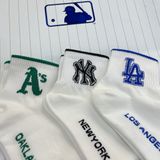  0805 - HÀNG CHÍNH HÃNG - VỚ TẤT KOREA X MLB CỔ LỬNG LOGO BOSTON ĐỎ 2022 - *WHITE* 
