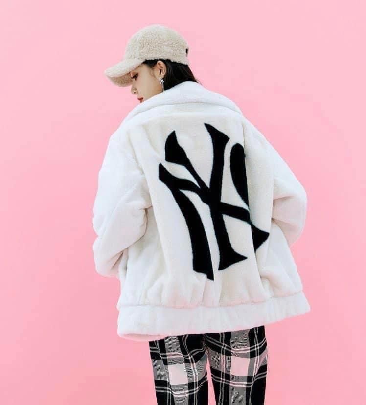 Mua Áo Khoác Lông MLB Dia Monogram All Over Hooded Eco Fur Jumper New York  Yankees 3AFDM022650CRS Màu Trắng Size S  MLB  Mua tại Vua Hàng Hiệu  h060191