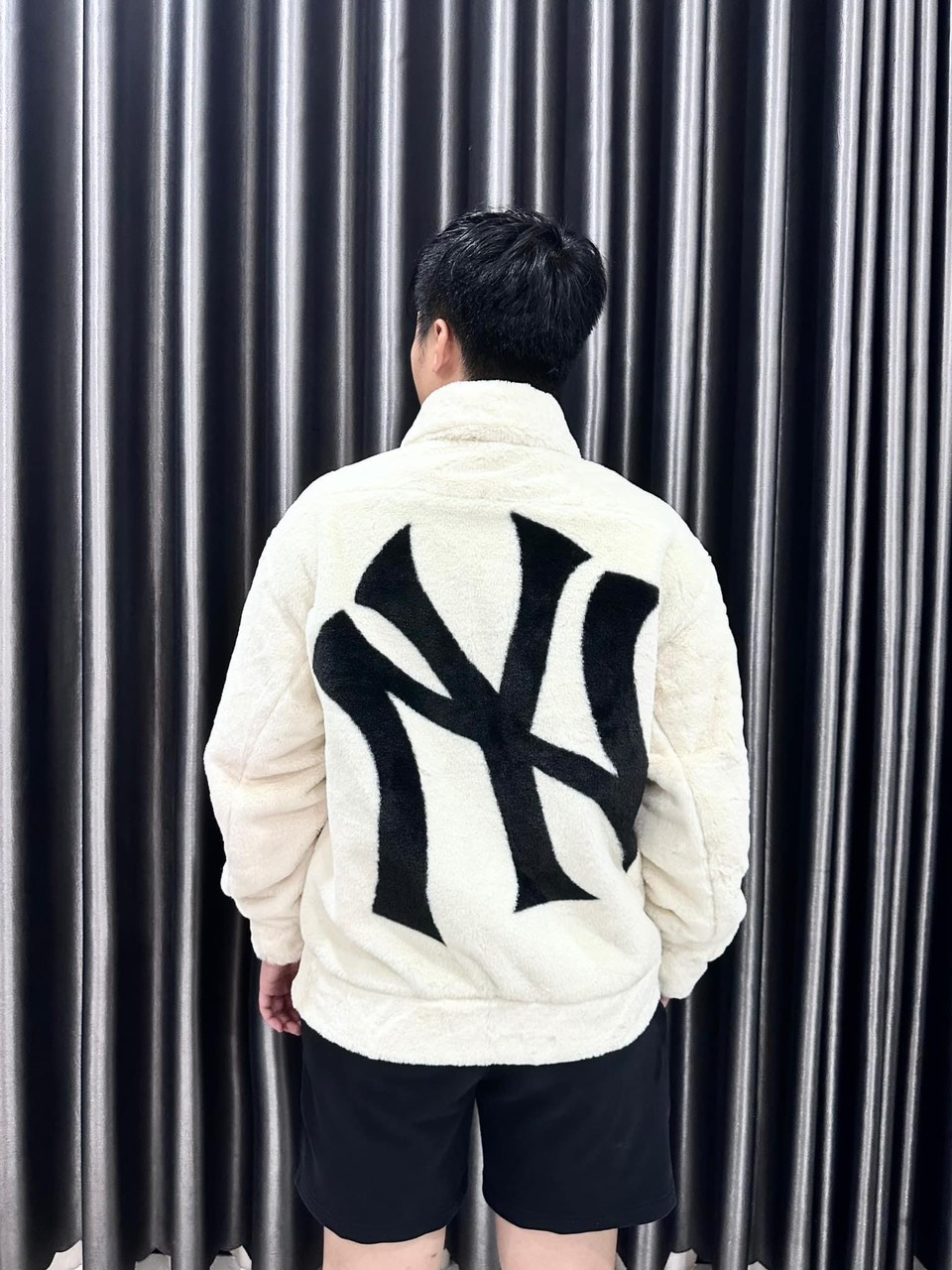 Áo khoác MLB Fleece Block Short Down Jumper TGROUP Du lịch Thông minh SMARTOURISM #31 Áo khoác MLB Fleece Block Short Down Jumper TGROUP Du lịch Thông minh SMARTOURISM